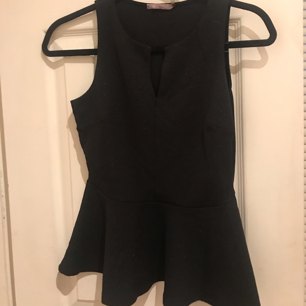 SOPRANO BRAND BLACK PEPLUM TOP- S